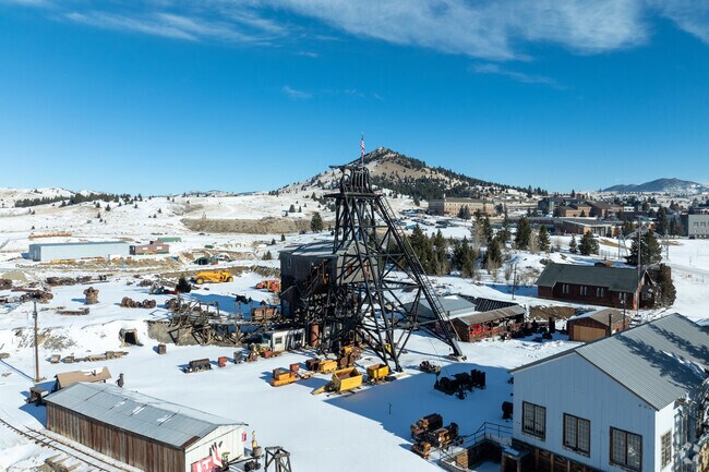 Experience life in a turn-of-the-century mining camp in West Side Butte.