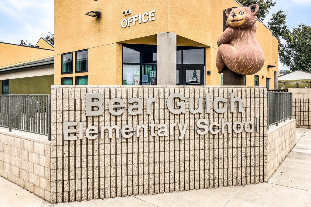Bear Gulch Elementary School has afterschool programs for the Rancho Cucamonga community.