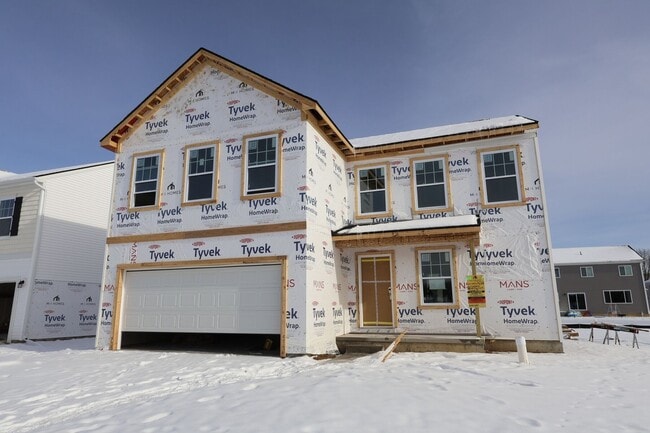 372 Edge Brook Dr, Holly, MI 48442 - photo 3