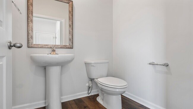 102 Marblewood St, Greenville, SC 29605 - photo 6