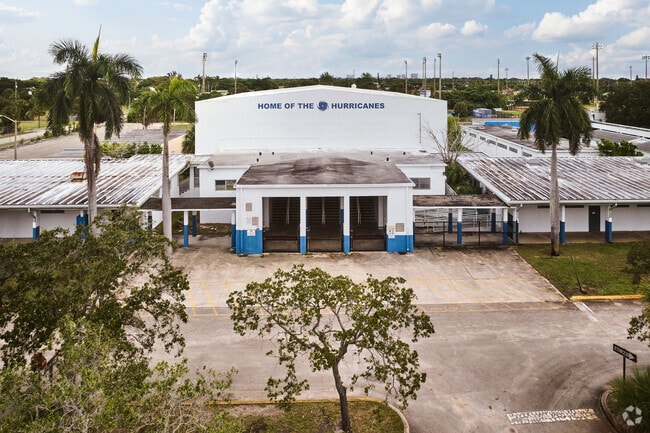 Inlet Grove Community High School