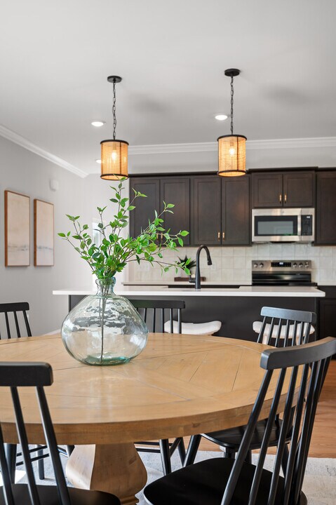 7389 Sun Blossom-25.jpg