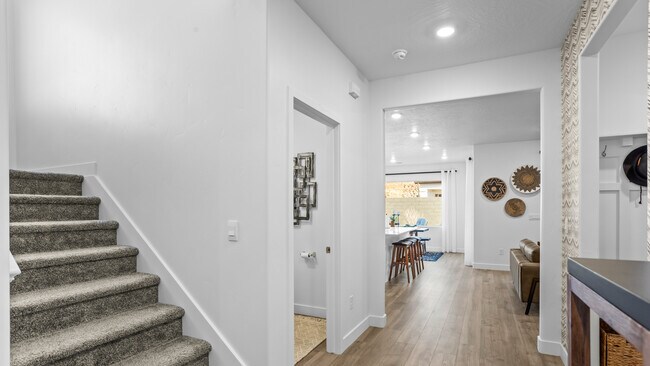 1874 S Cyclone Dr, Washington, UT 84780 - photo 4