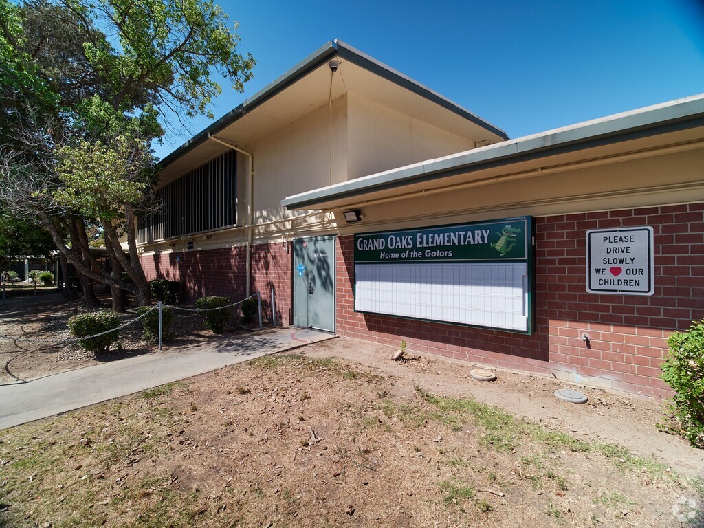 A wide shot for Grand Oaks Elementary School.