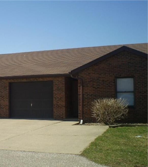 8839 Bono Rd Unit 8839, Terre Haute, IN 47802