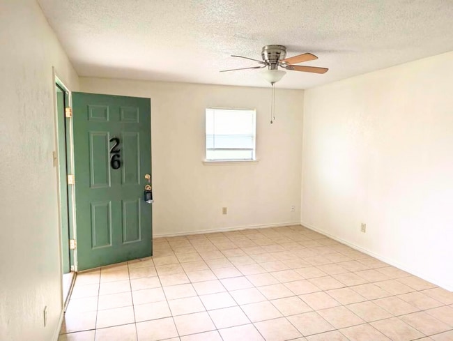 505 Hackberry St unit 26, Copperas Cove, TX 76522 - photo 6