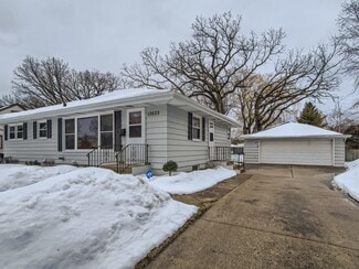 12625 Monterey Ave S, Savage, MN 55378