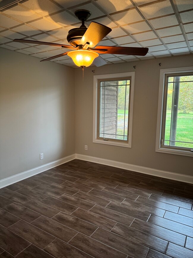 6405 N Pinson Rd, Portland, TN 37148 - photo 6