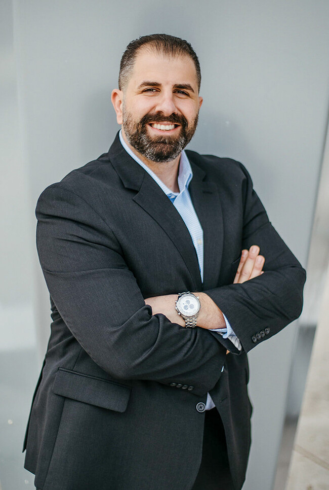 Agent Photo