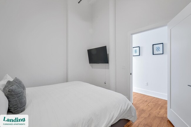 31 Victor St unit 203, Greenville, SC 29609 - photo 4