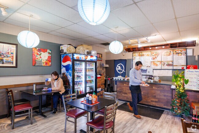 Parkwest locals can enjoy a many great dishes at Toshi's Teriyaki.