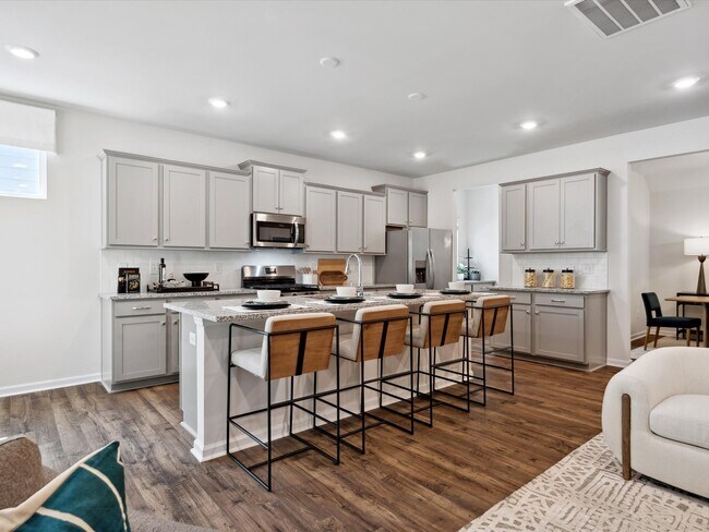 0 Sc-86 St unit 36473348, Easley, SC 29642 - photo 5