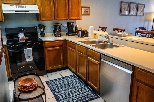 2401 Gulf Blvd unit ID1255570P, South Padre Island, TX 78597 - photo 4