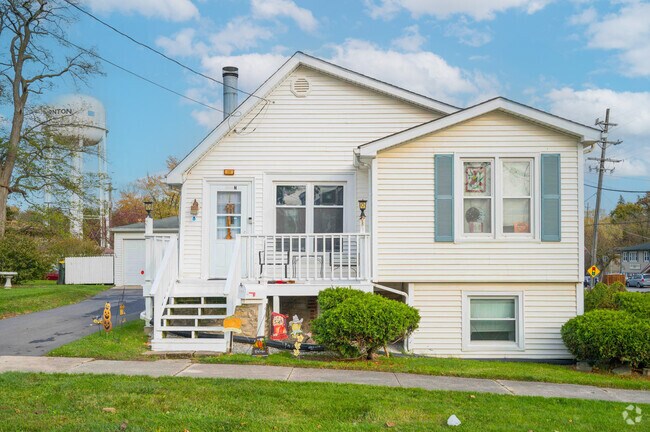 One of many beautiful homes nested in the quaint southwest suburbs of Thornton area.