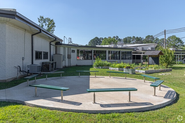 Asbell Elementary School is part of the Fayetteville School District.