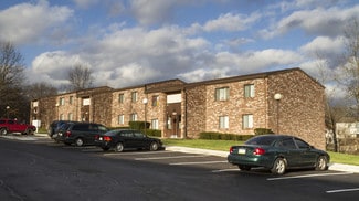 100 Lexington Ct, Imperial, PA 15126