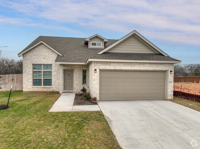 New builds are popping up all over Manor, TX.