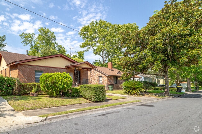 Rows of brick ranches line the streets in Benjamin Van Clark.