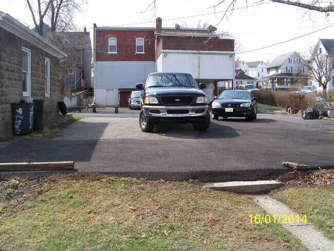 228 Shafer Ave unit 1, Phillipsburg, NJ 08865 - photo 4