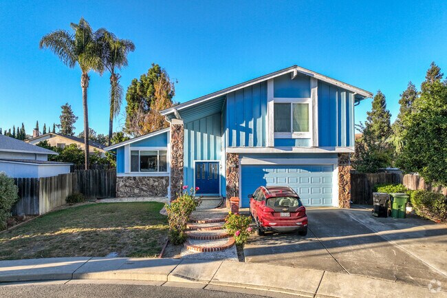 Some residents live in colorful two story homes in Parkmont.