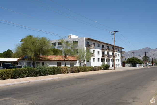 Catalina Village Apartments, Tucson, AZ 85711 - photo 6