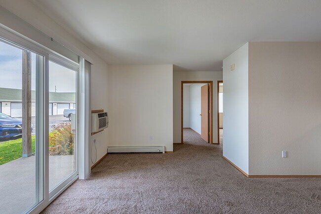 KESTREL RIDGE, Columbus, WI 53925 - photo 7