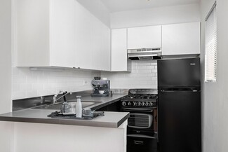 450 W Melrose St, Chicago, IL 60657