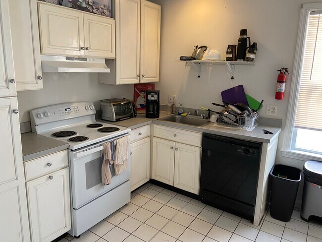 26 Haskell St unit 2, Allston, MA 02134 - photo 2