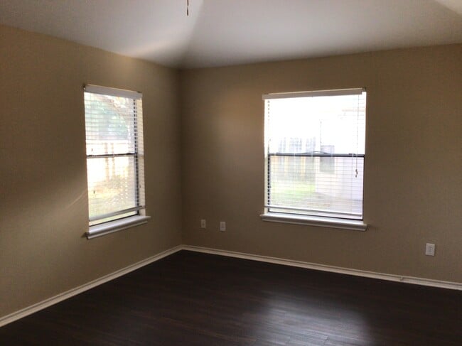 3430 Maymist Dr, Katy, TX 77449 - photo 7