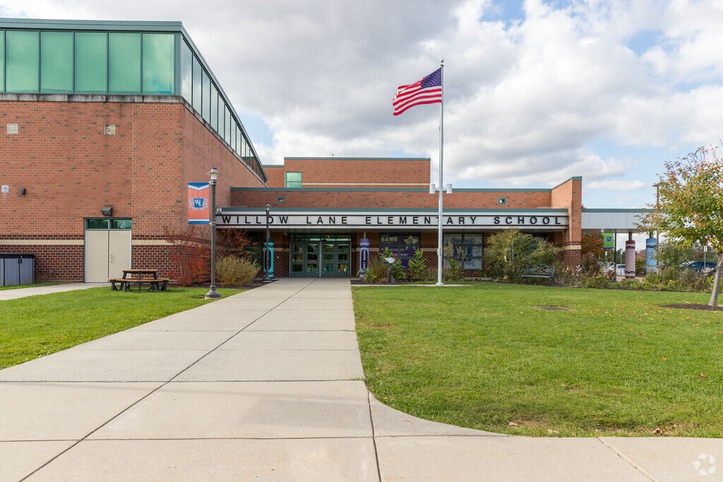 Willow Lane Elementary School provides education in the neighborhood of 
Lower Macungie East.