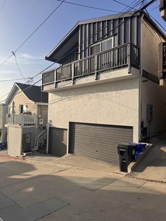 215 El Porto St Unit 215, Manhattan Beach, CA 90266