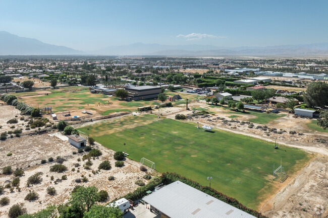 The courses at Desert Christian Academy in Bermuda Dunes encourage creativity.