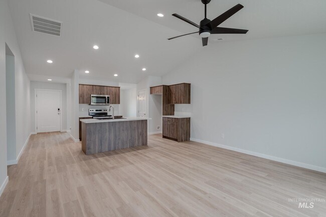 1684 W Unforgettable St, Meridian, ID 83642 - photo 6