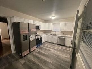 3224 Bronx Rd, Columbia, SC 29204