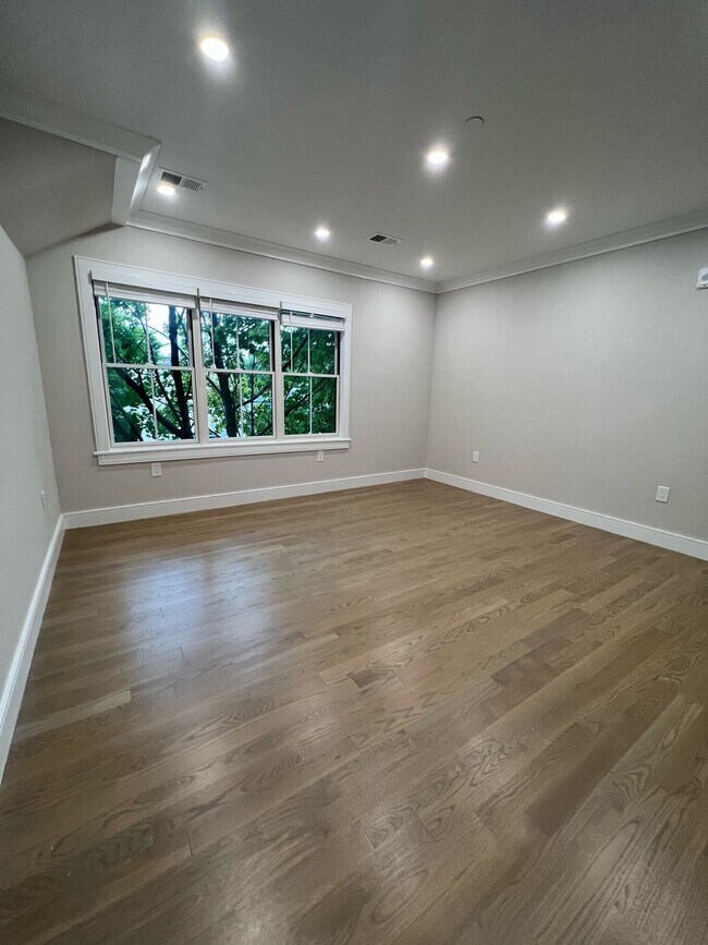 12 Reedsdale St unit 1, Allston, MA 02134 - photo 2