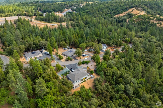 Homes in Pine Grove range from $100,000 to $1 million.