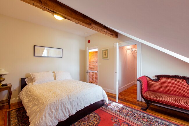 237 Northampton St unit 3, Boston, MA 02118 - photo 5