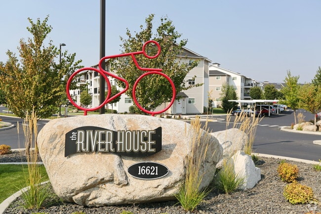 The River House at the Trailhead, Spokane Valley, WA 99216 - photo 4