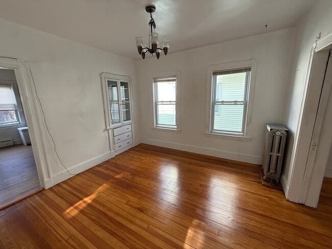 42 Holyoke Rd unit 2, Somerville, MA 02144 - photo 7