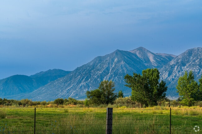 Ruhenstroth residents enjoy scenic views of the Pine Nut Mountains.