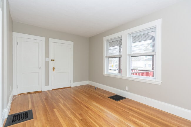 39 Gould St unit 39 Gould St., Wakefield, MA 01880 - photo 4