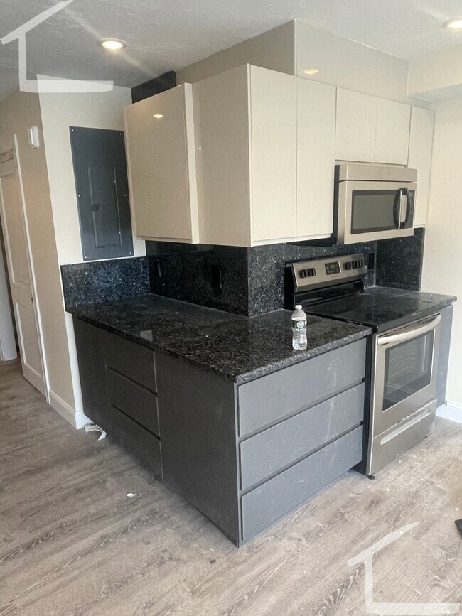 1028 Commonwealth Ave unit 103D, Boston, MA 02215 - photo 5