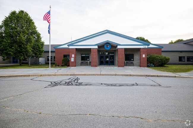 Three Rivers School in Pembroke is a public school serving grades 5-8.