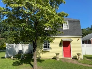121 Lafayette Rd Unit A, Yorktown, VA 23690