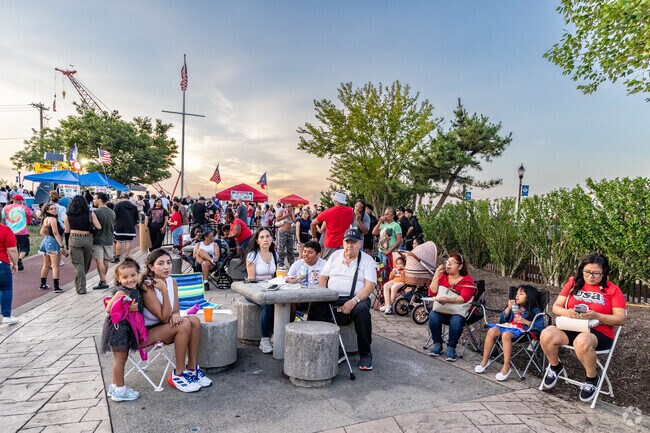 Carteret’s Independence Day Festival brings the whole community together for fun and tradition.