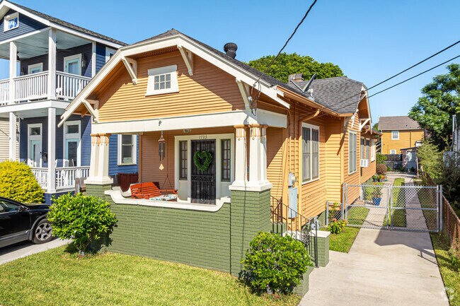 Shotgun homes in the Fairgrounds can reflect the Craftsman-style.