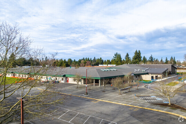 Challenger Elementary is in the Holly neighborhood district of Everett, WA.