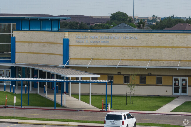 Valley View Elementary School hosts grades Pre-K thru 5th grade in the Las Milpas area.