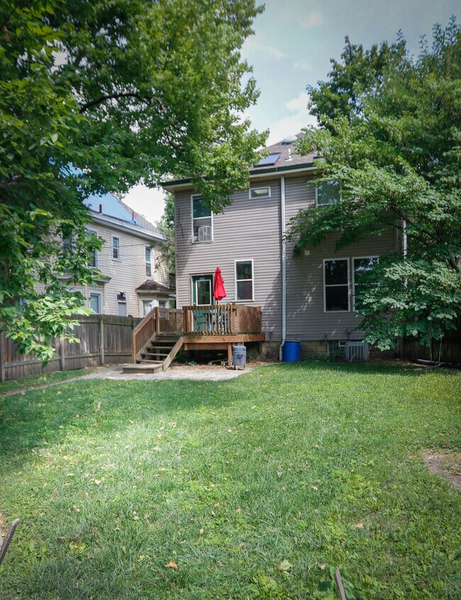 395 E 15th Ave, Columbus, OH 43201