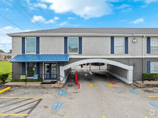 5601 Chimney Rock Rd, Houston, TX 77081